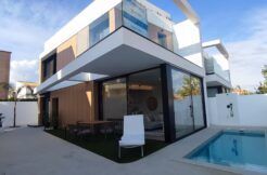 Exclusivas Villas con Piscina y Solárium en Torre de la Horadada